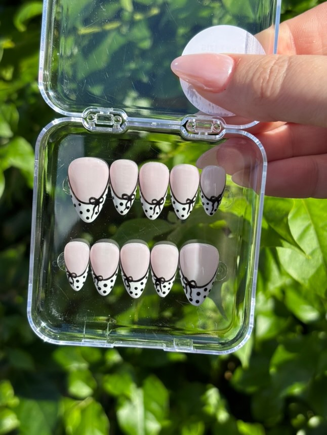 Set 17 - Size Large