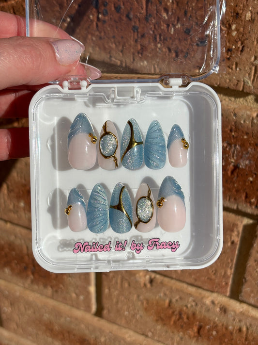 Size Medium (Cat Eye)