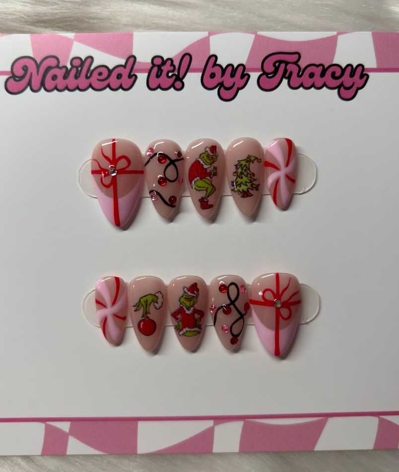 Grinchmas 03 - Size Medium